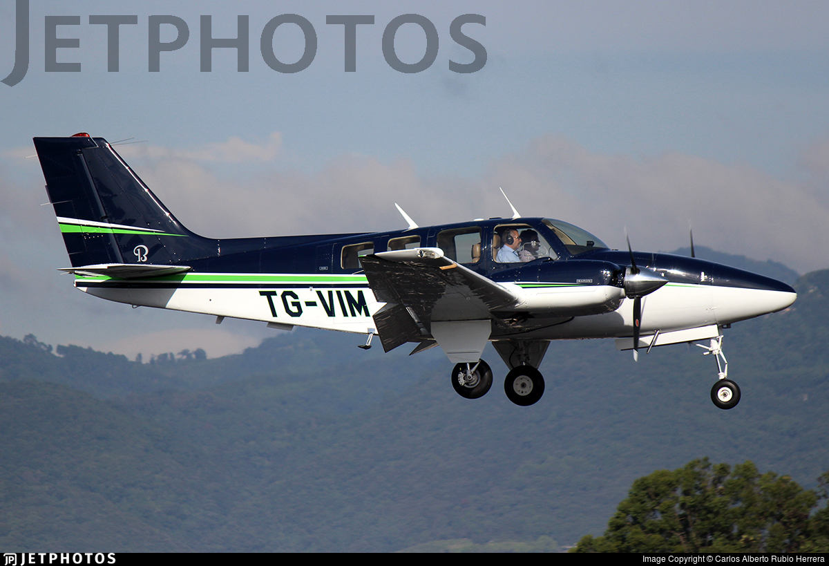 Beechcraft Baron 58
